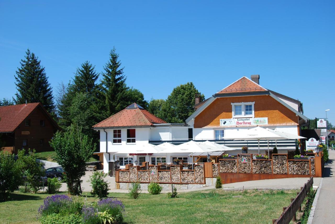 Landgasthof Zum Dorfkrug Hotel Häusern Exterior foto